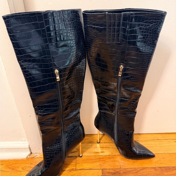 Elegant Black Over the Knee Boots - Picture 7 of 11